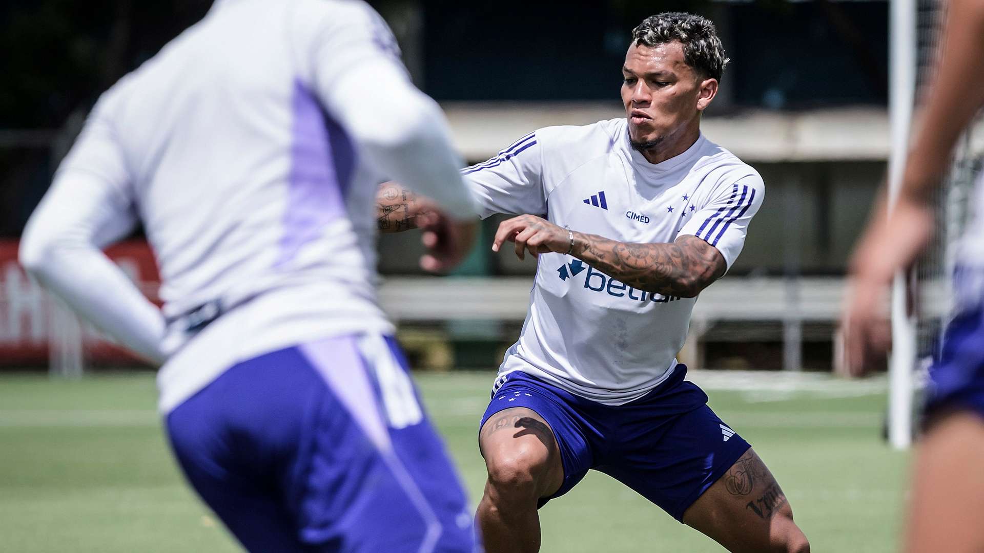 Gabriel Veron treino Cruzeiro 2024