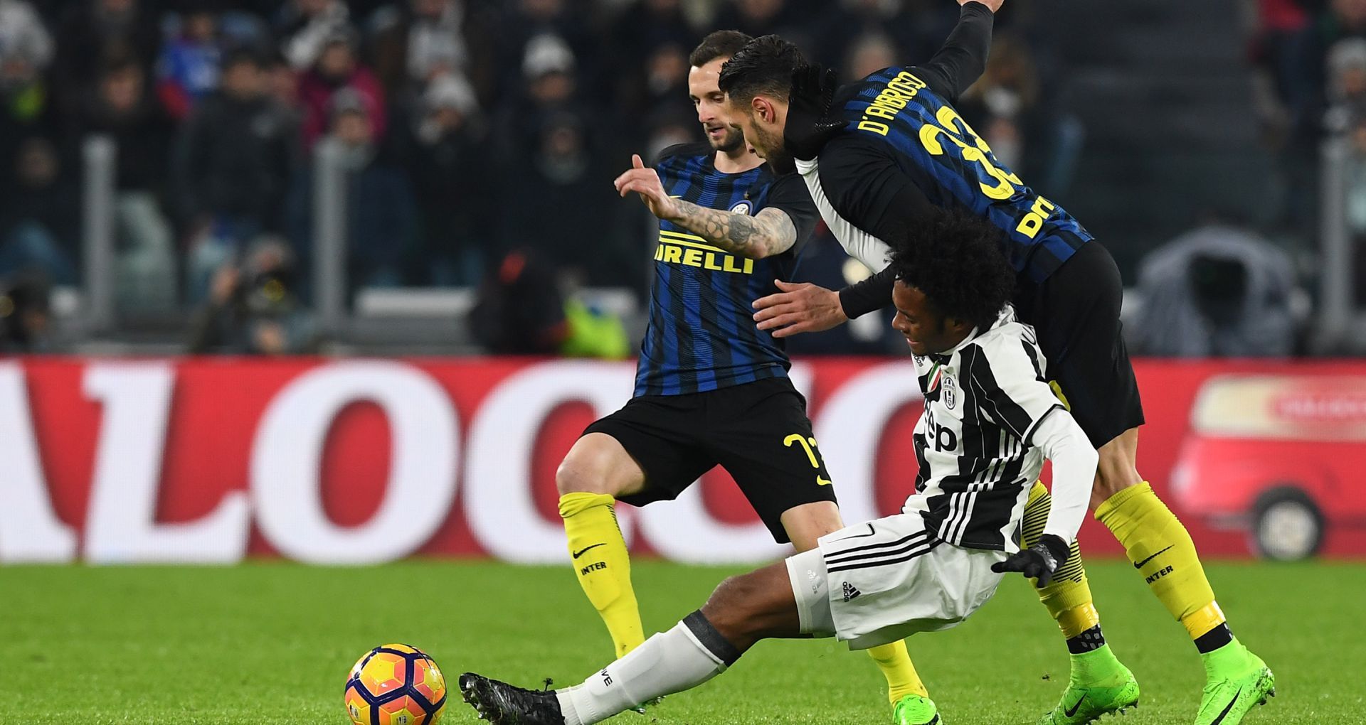 Juan Cuadrado Danilo D’Ambrosio Juventus Inter Serie A
