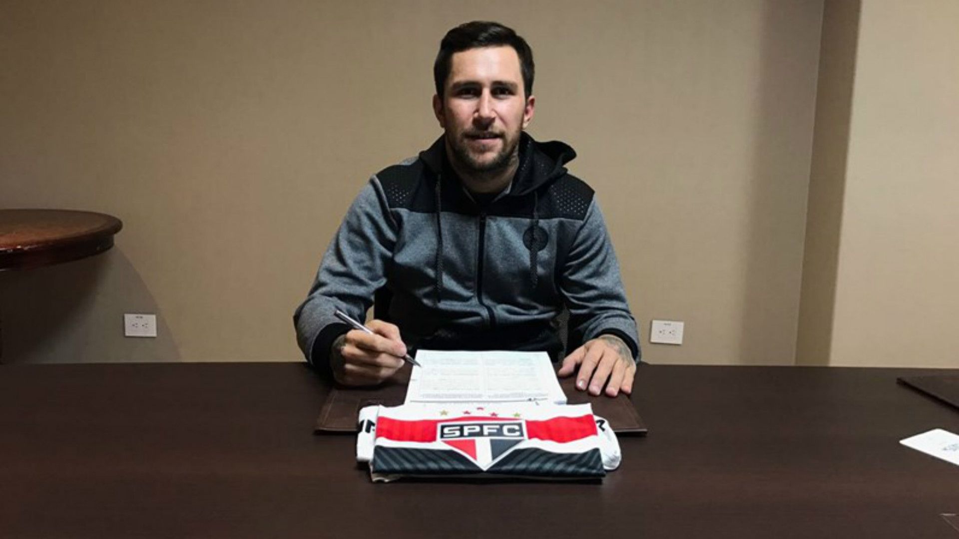 Jonatan Gómez - São Paulo - 21/06/2017