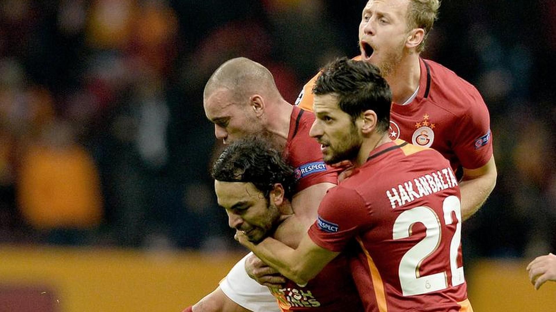 Selcuk Inan Hakan Balta Wesley Sneijder Galatasaray Astana UCL 12082015