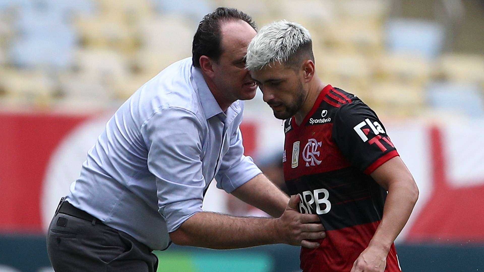 Ceni e Arrascaeta Flamengo Internacional Brasileirão 21022021