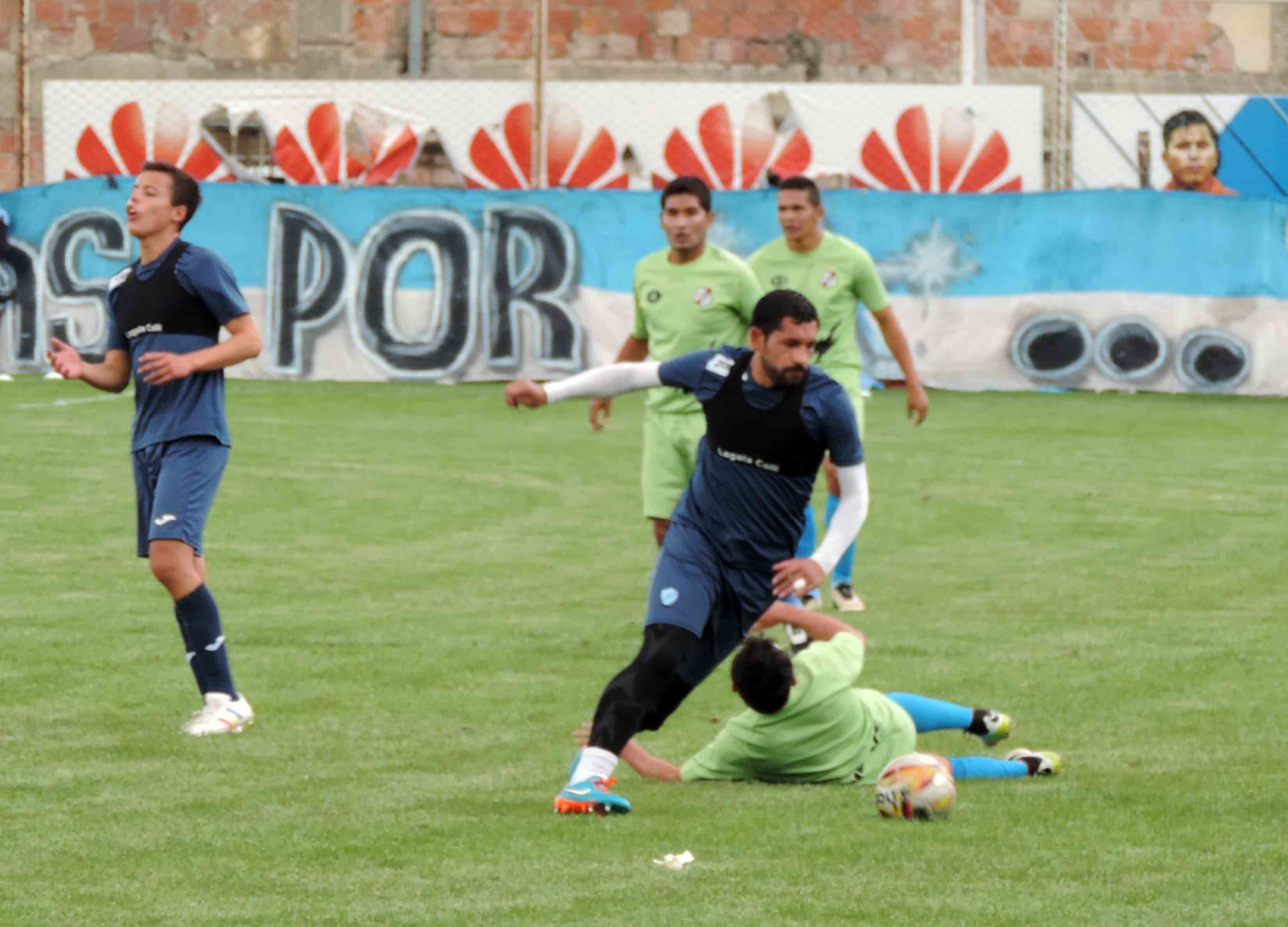 Bolívar vs Nacional Potosí