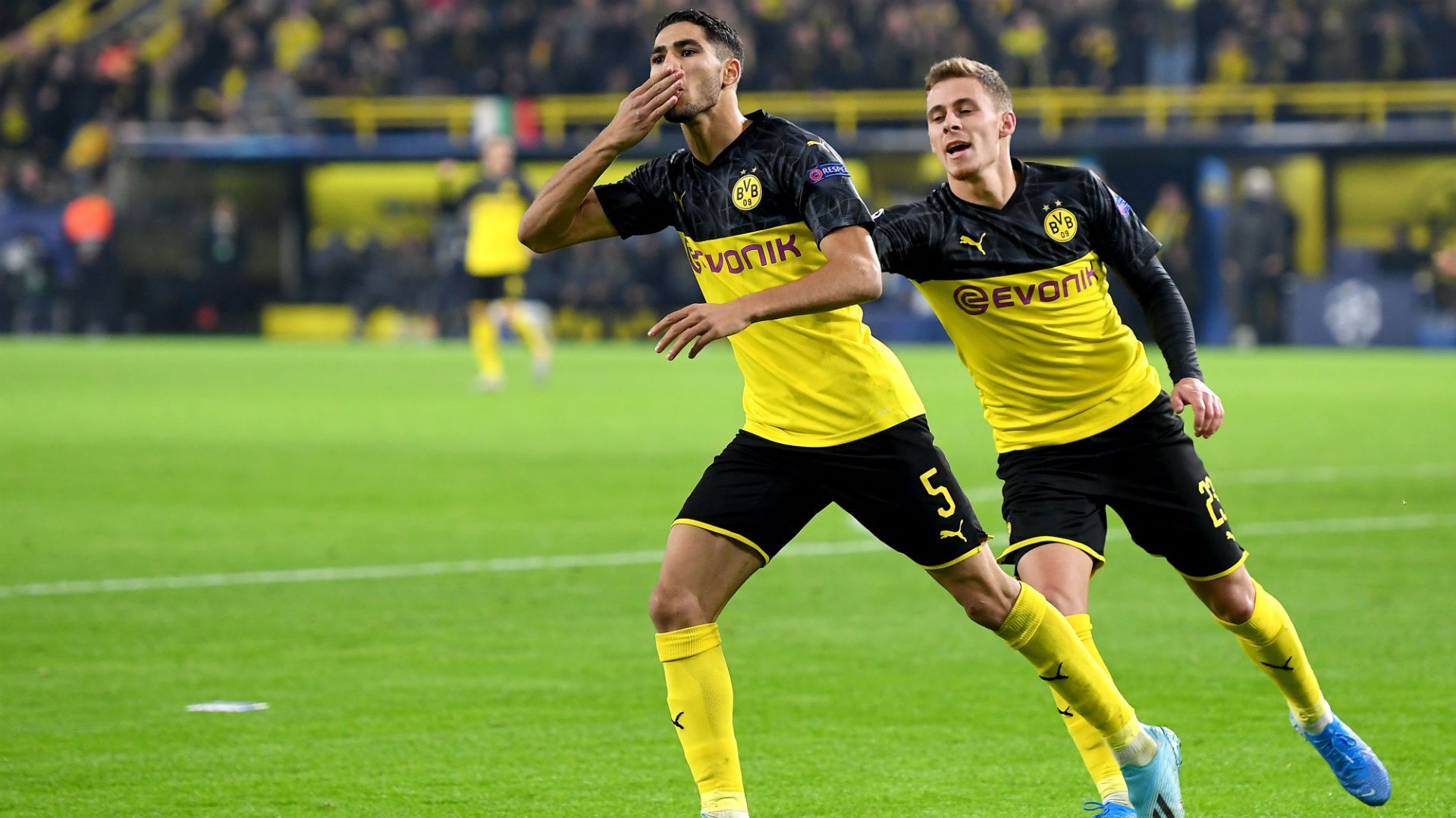 Achraf Hakimi Celebration Borussia Dortmund v Inter 11052019