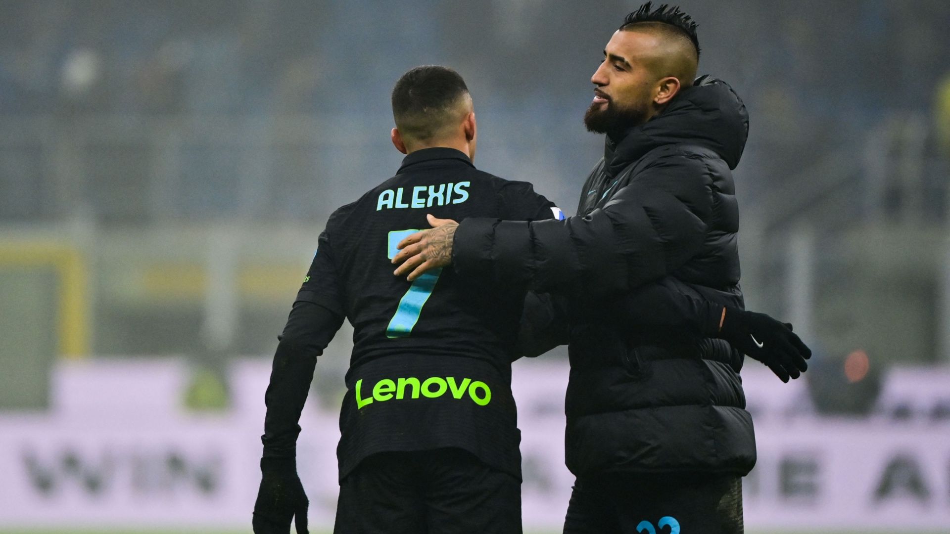 221221 Alexis Sánchez Arturo Vidal Inter Torino