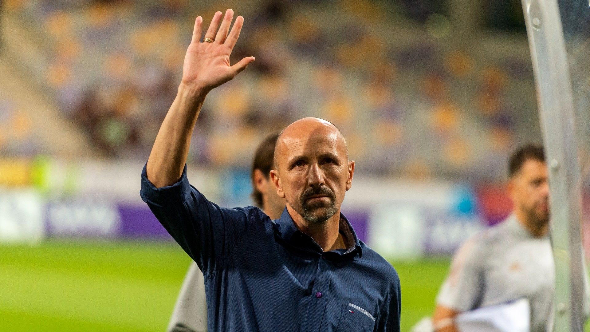 NK Maribors head coach Damir Krznar