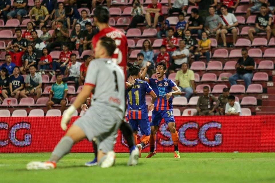 นิติพงษ์ เสลานนท์