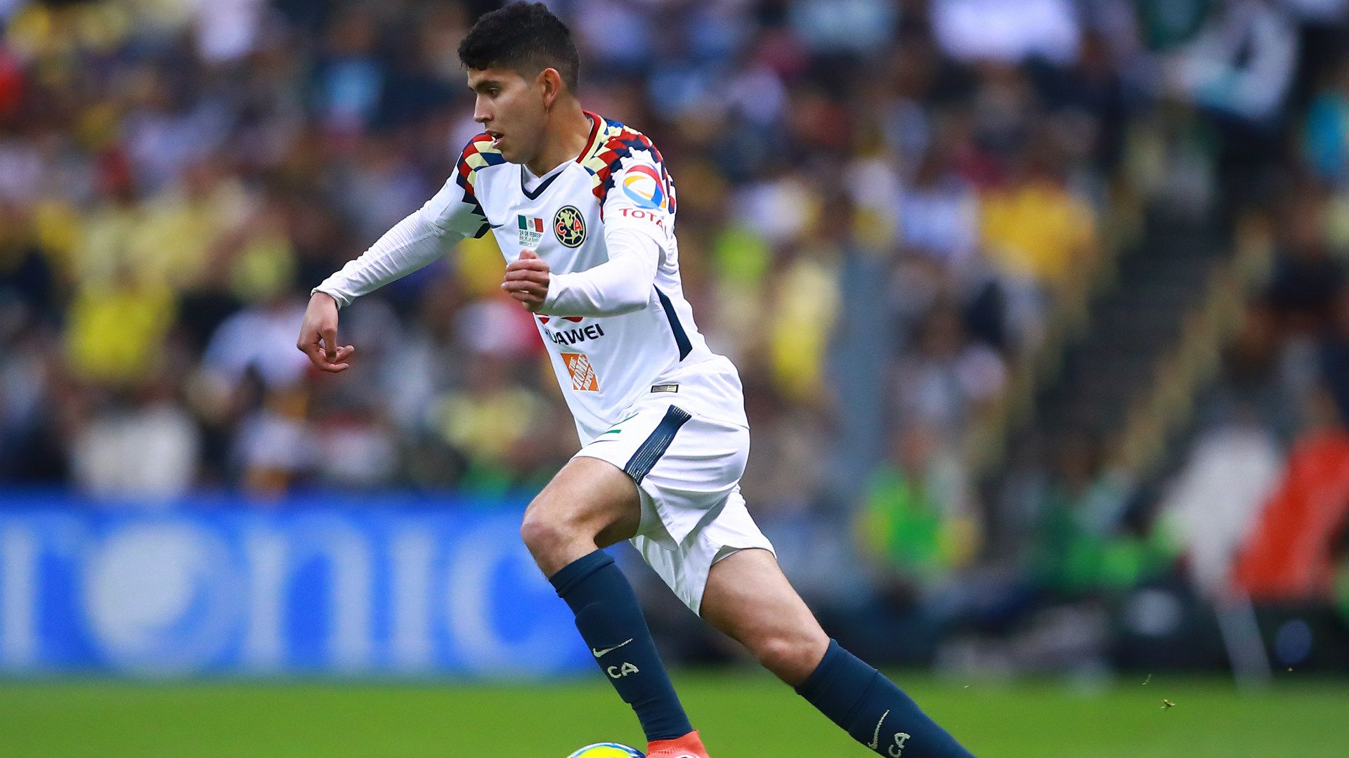 Carlos Vargas Club America