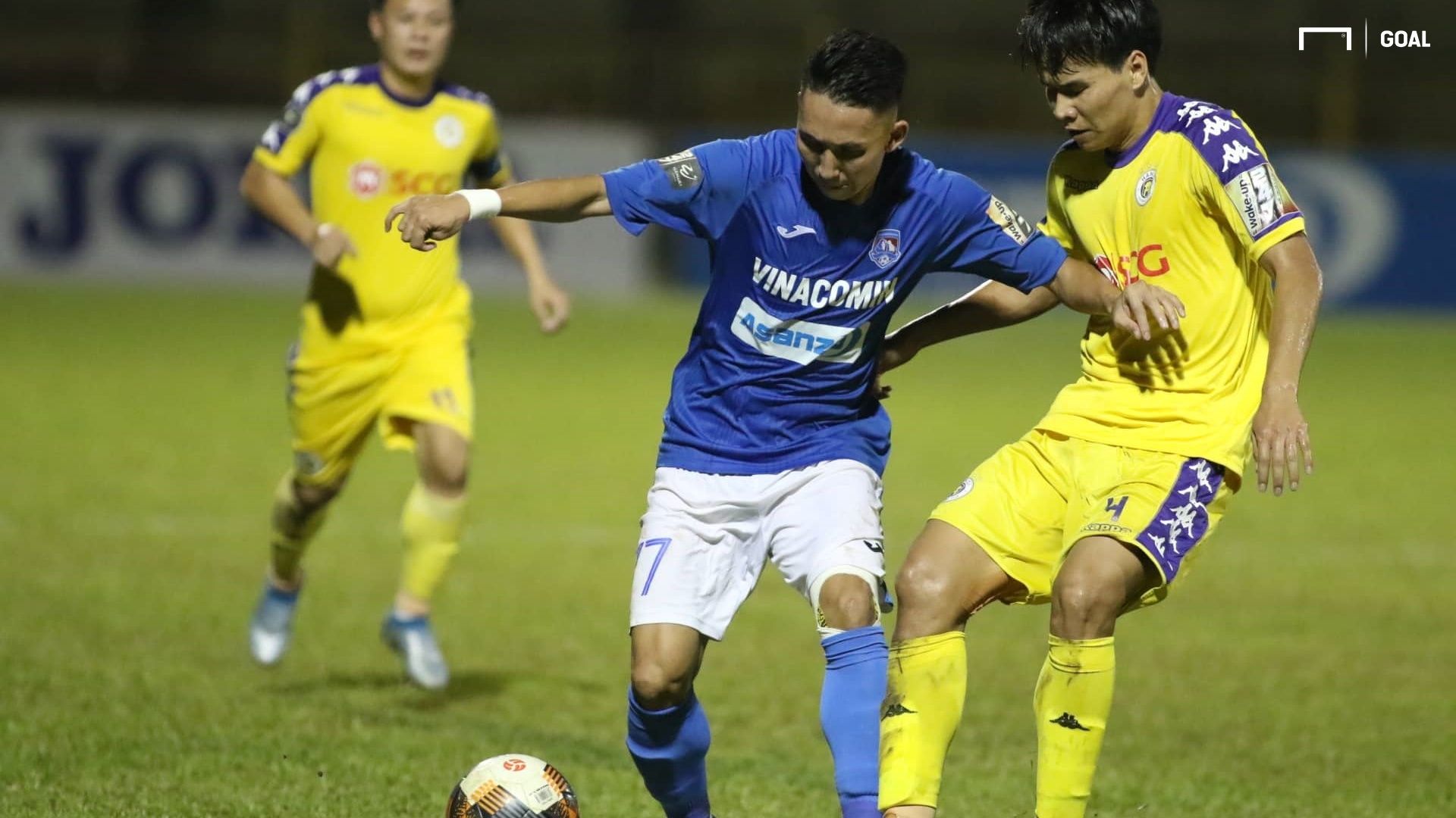 Nghiem Xuan Tu vs Nguyen Van Dung Than Quang Ninh vs Ha Noi FC Round 26 V.League 2019