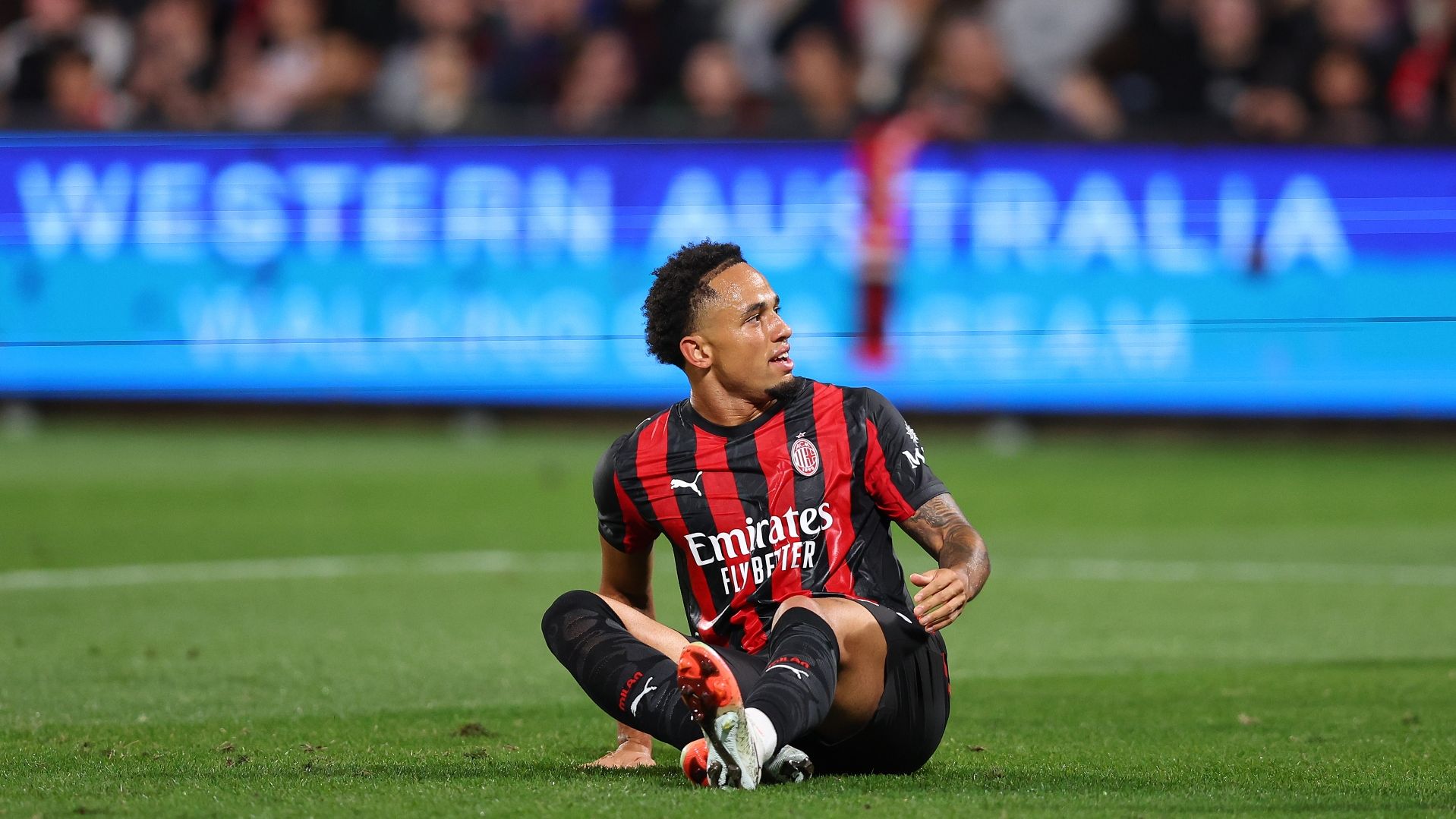 Noah Okafor Milan 2025-2026