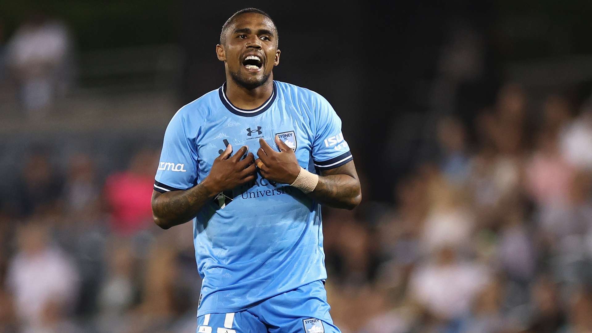 Douglas Costa Sidney