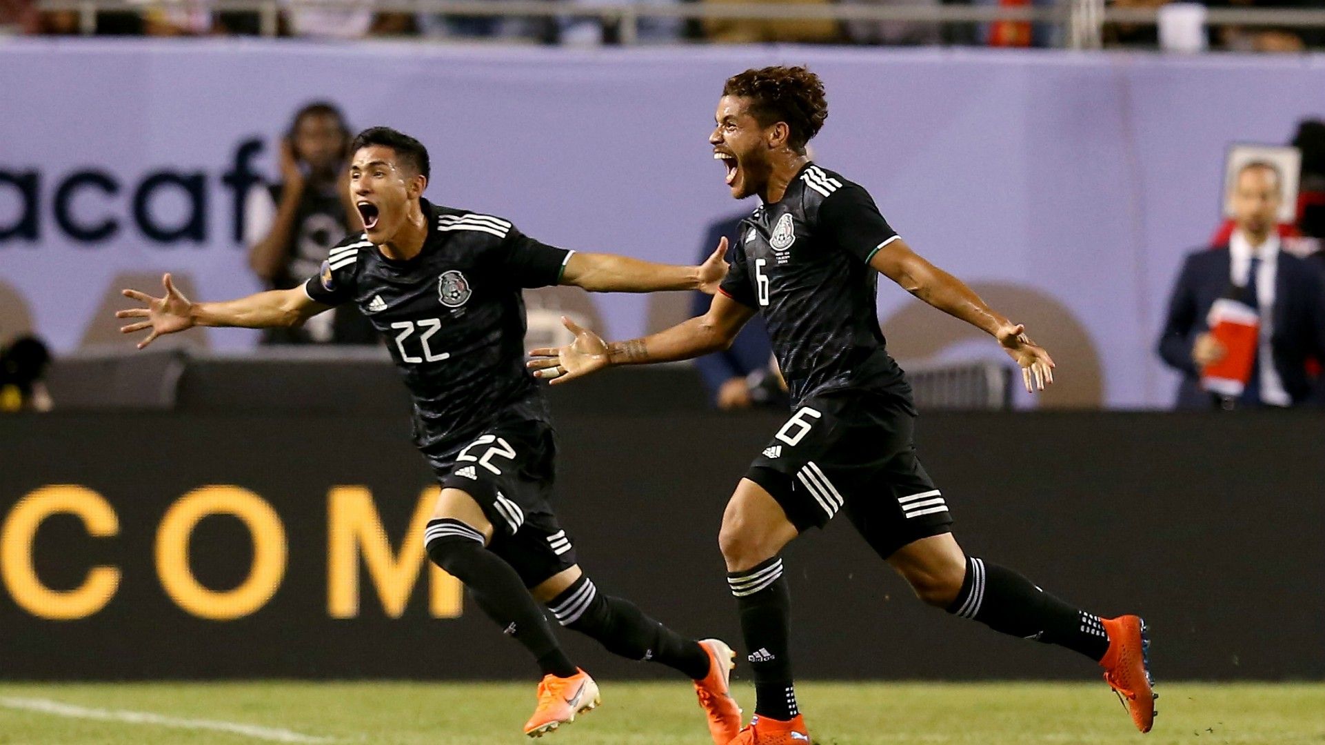 Uriel Antuna Jonathan Dos Santos