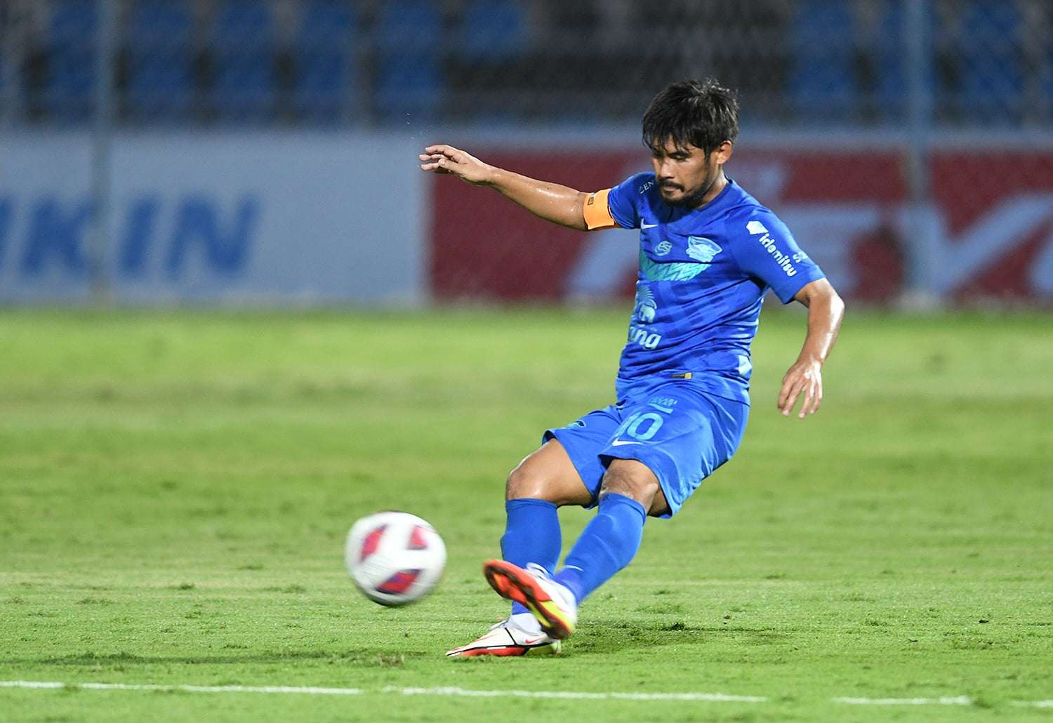 เกริกฤทธิ์ ทวีกาญจน์