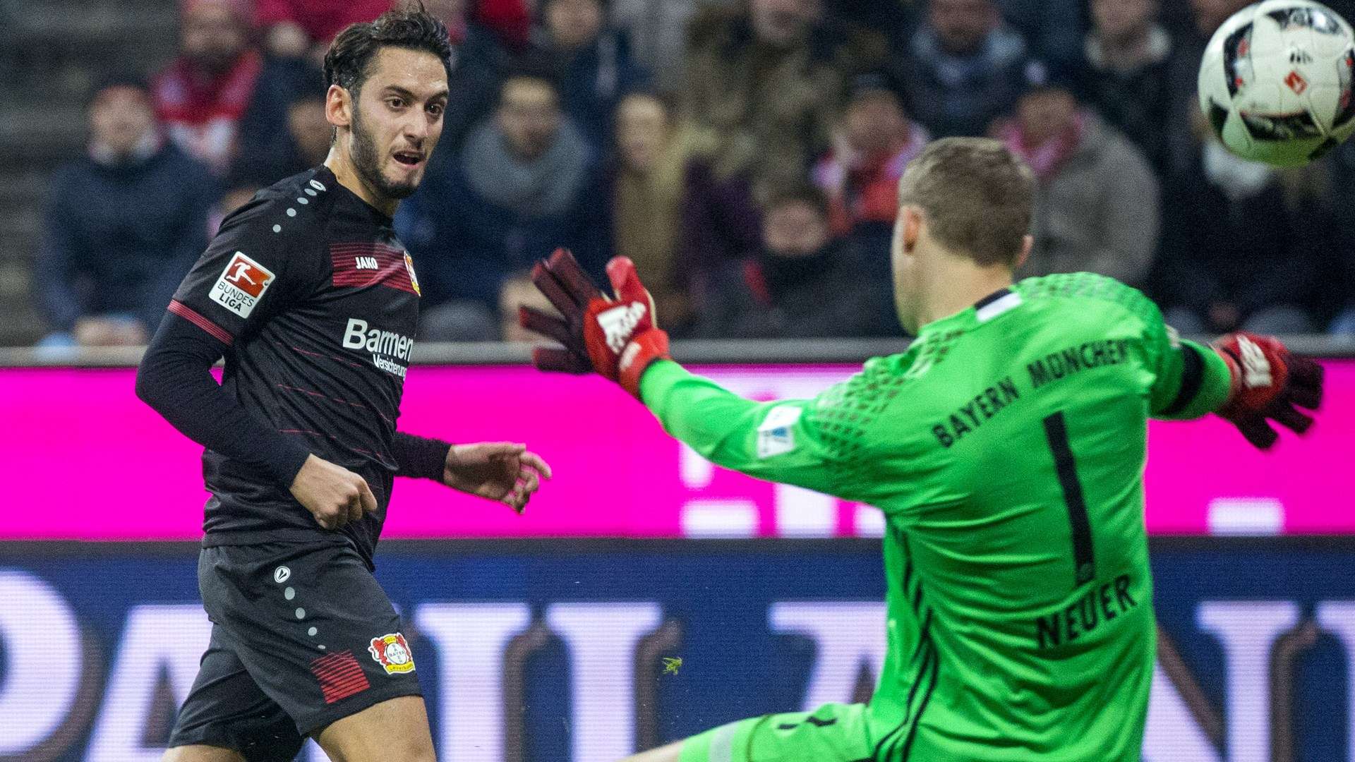 Hakan Calhanoglu Manuel Neuer Bayern Munchen Bayer Leverkusen Bundesliga 11262016