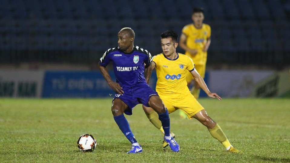 B.Bình Dương FLC Thanh Hoá Chung kết Cúp Quốc gia 2018