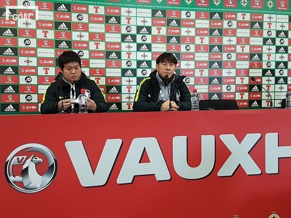 신태용 감독(북아일랜드)