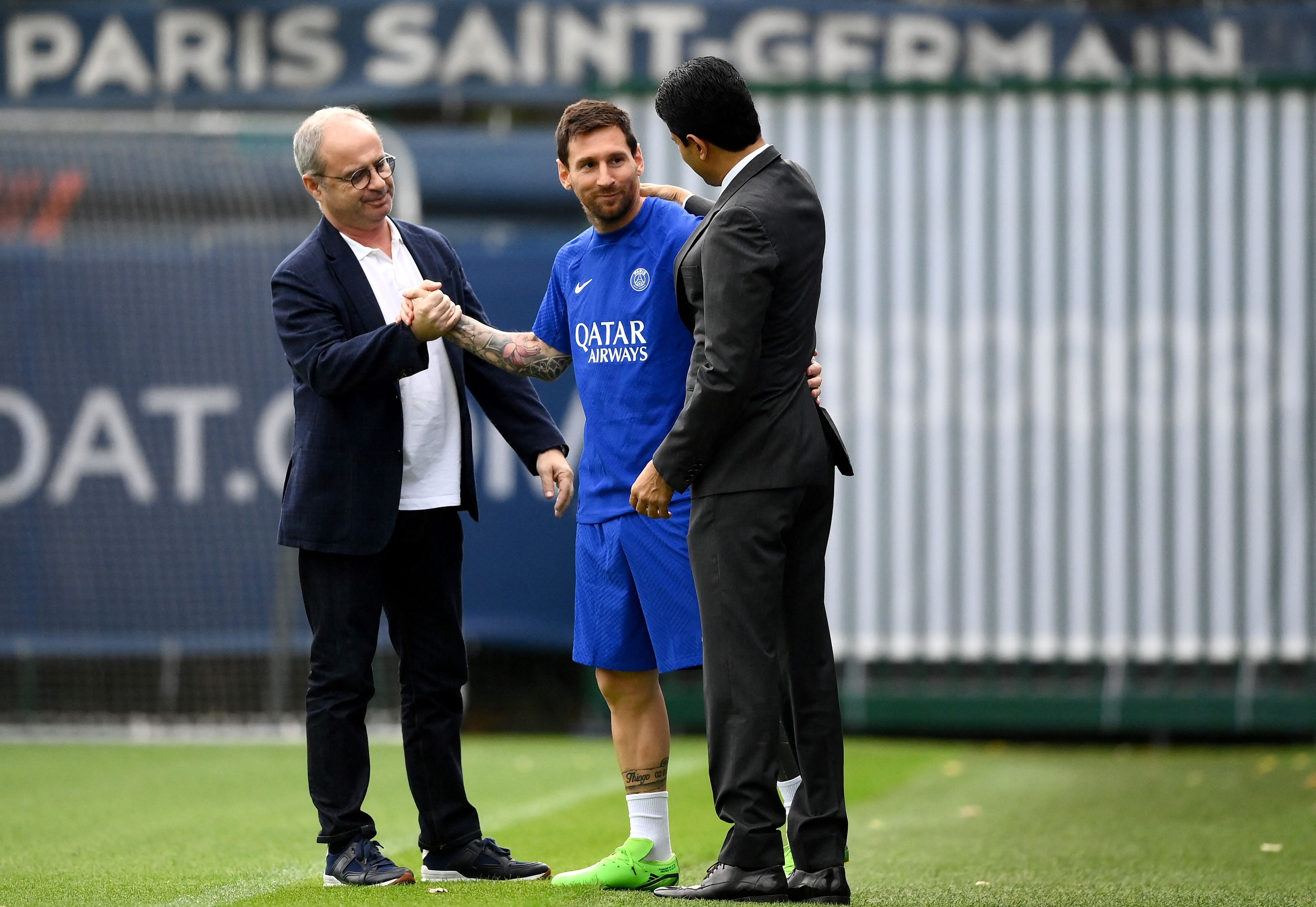 Luis Campos, Lionel Messi et Nasser Al-Khelaïfi avant l'entraînement de veille de match face à la Juventus Turin, le 5 septembre.