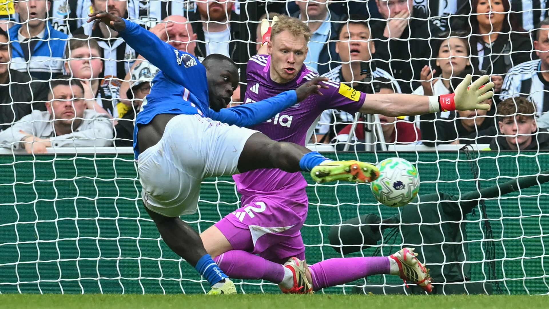 Brian Brobbey Sunderland Newcastle 2025-26