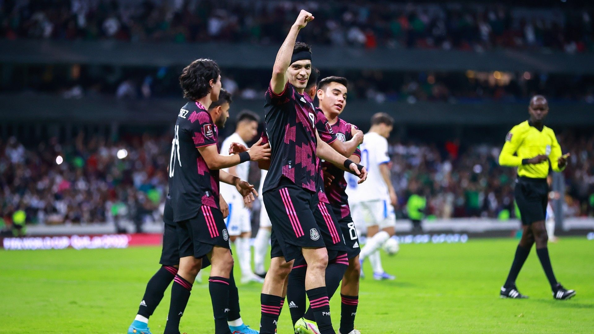 Raúl Jiménez México Eliminatorias Qatar 2022