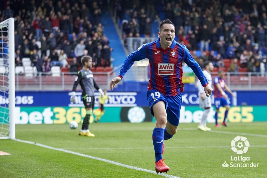 Charles Eibar Levante LaLiga