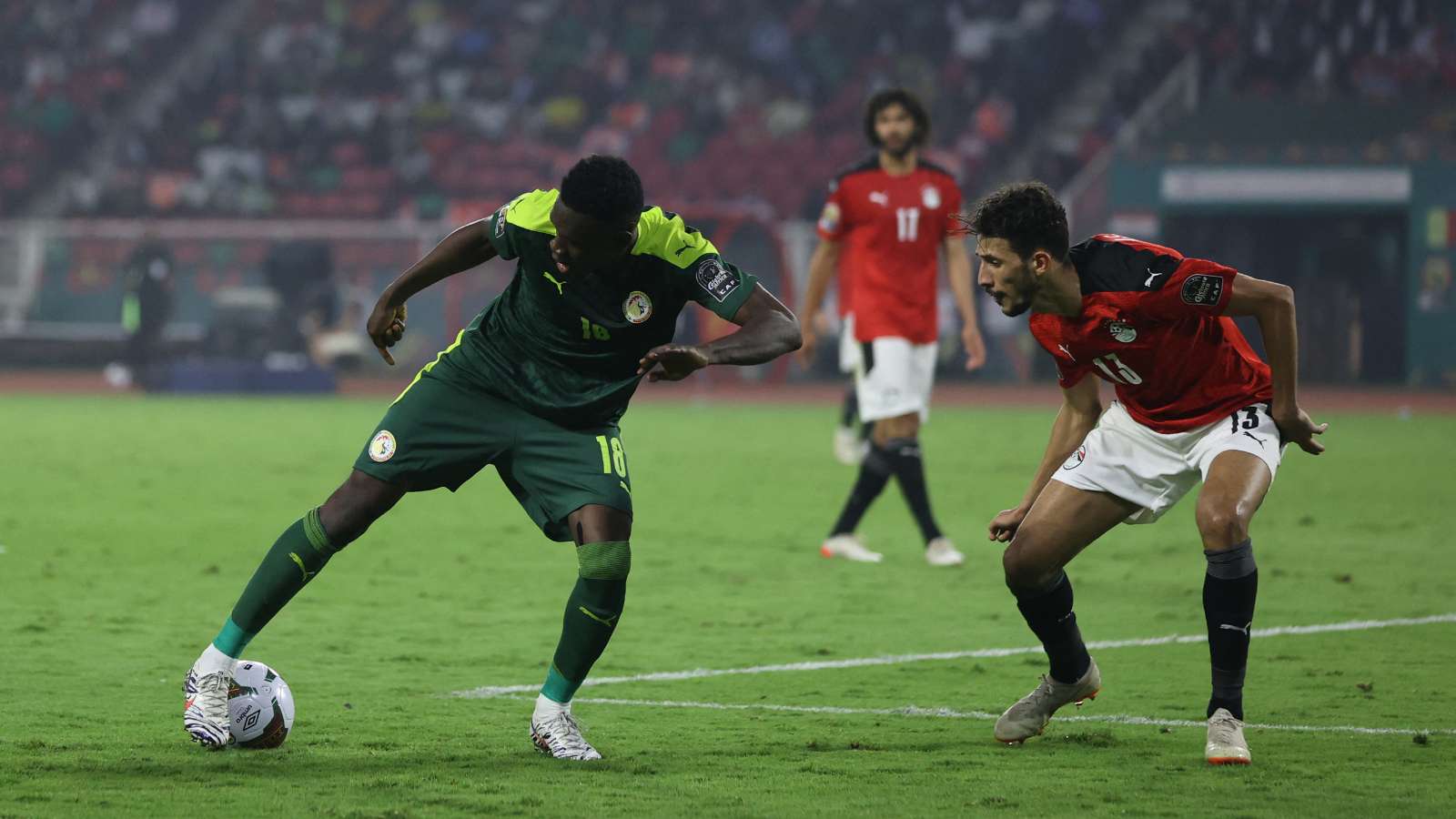 Ismaila Sarr - Ahmed Abou El Fotouh - egypt - senegal - afcon 2021