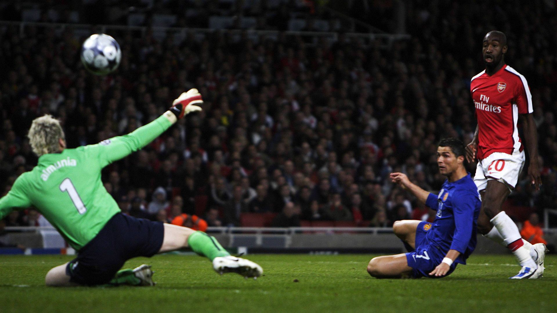 GERMANY ONLY: CRISTIANO RONALDO MANCHESTER UNITED