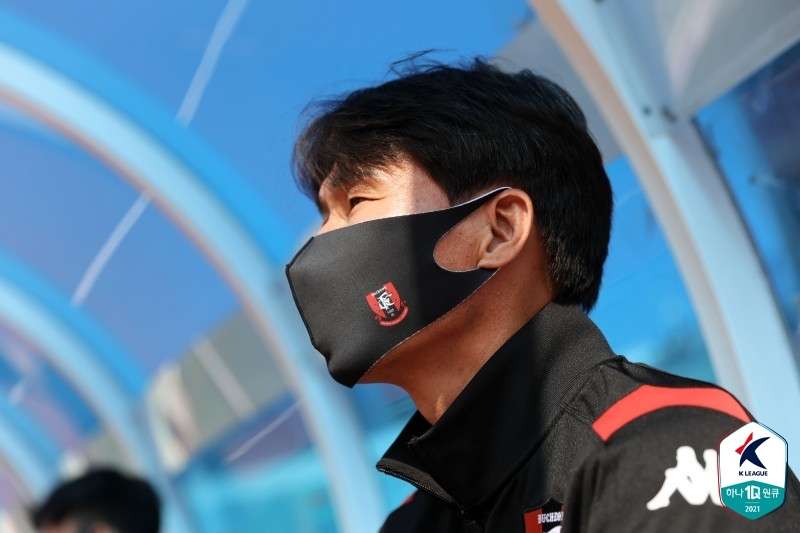 부천 이영민 감독