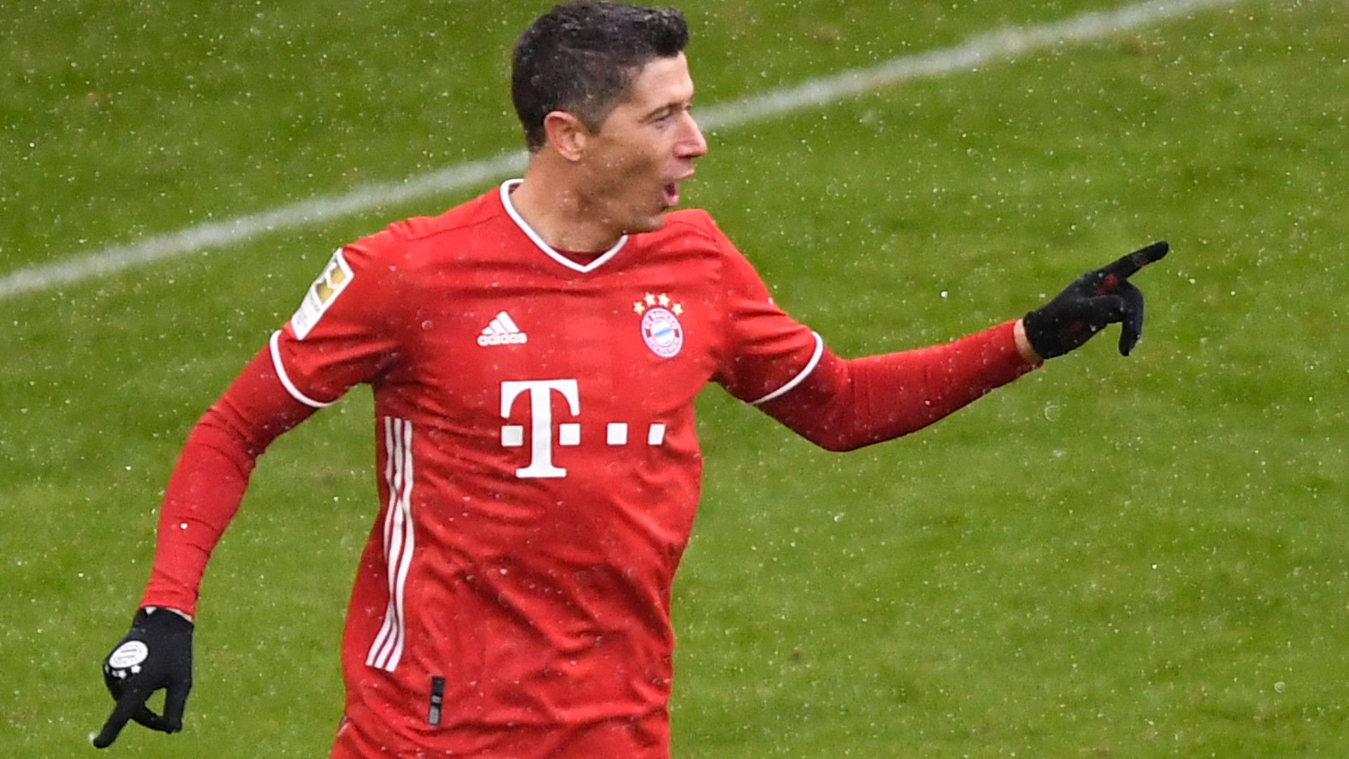 ROBERT LEWANDOWSKI BAYERN MÜNCHEN BUNDESLIGA 17012021