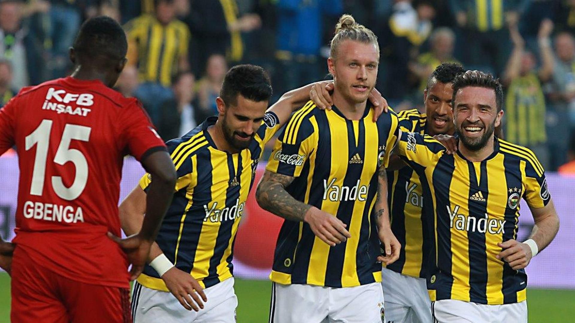 Simon Kjaer Gokhan Gonul Alper Potuk Fenerbahce 05012016