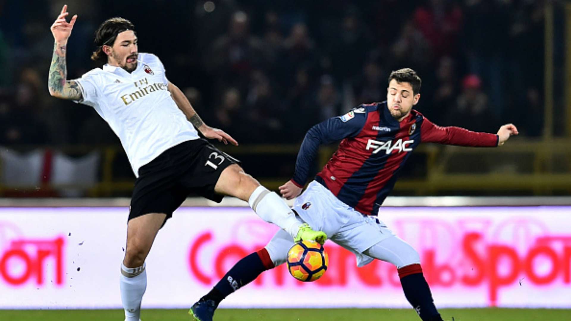 Alessio Romagnoli Mattia Destro Bologna Milan Serie A