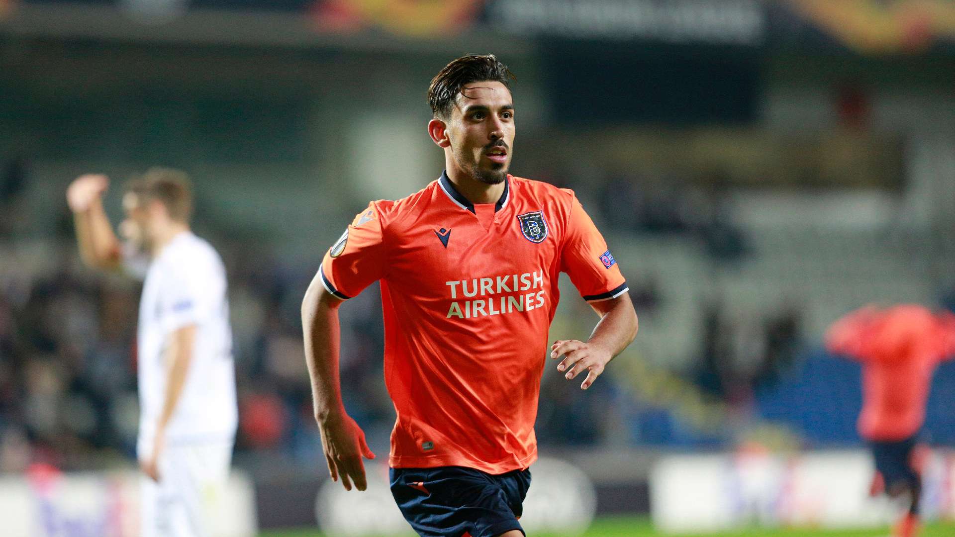 irfan can kahveci basaksehir 24102019