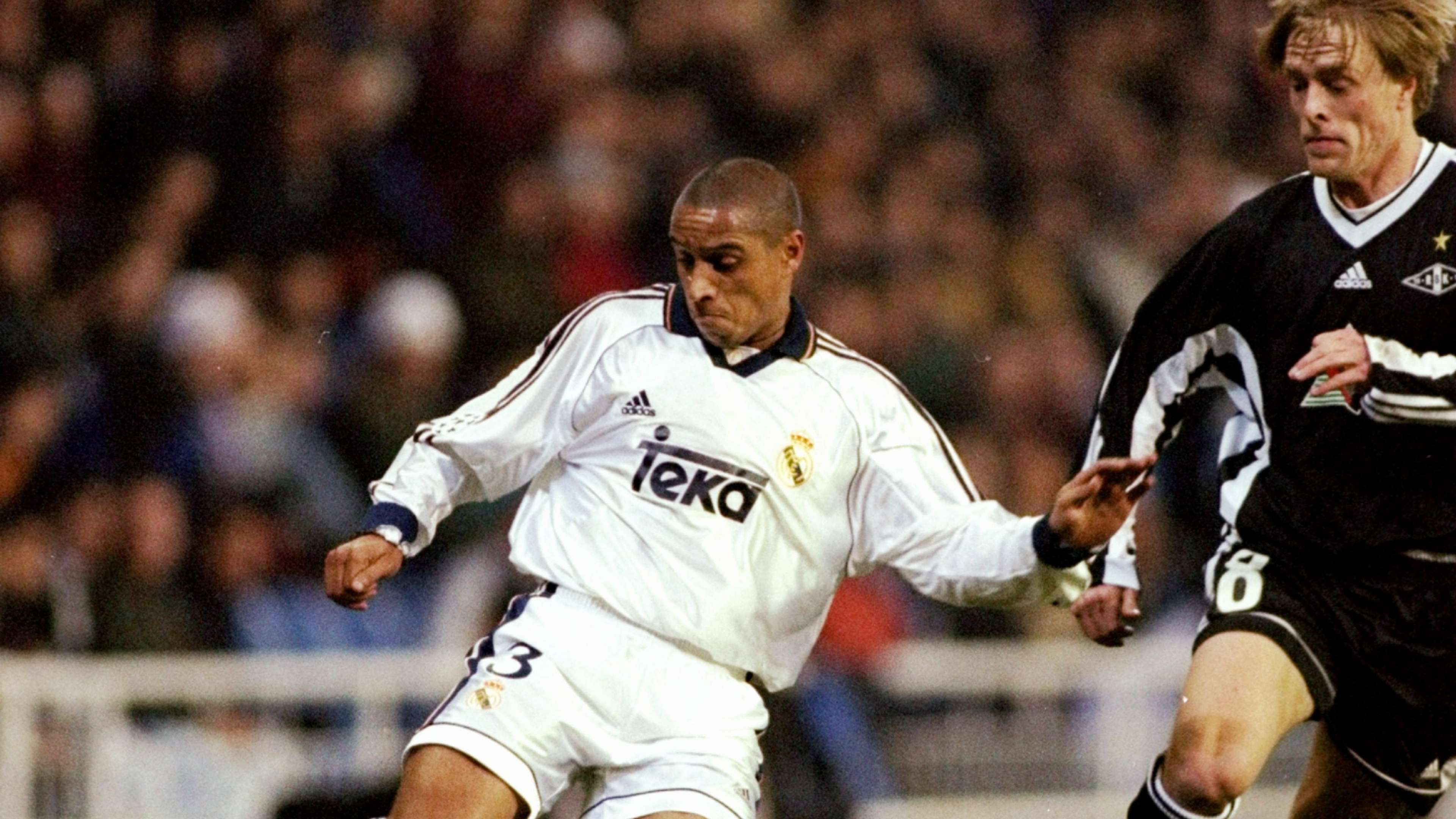 Roberto Carlos Real Madrid 1999