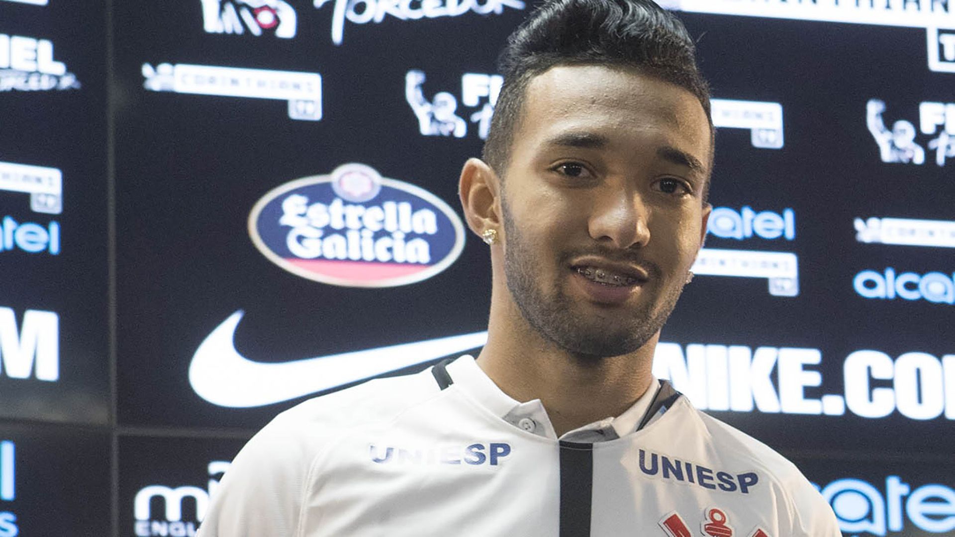 Clayson Corinthians apresentacao 18052017