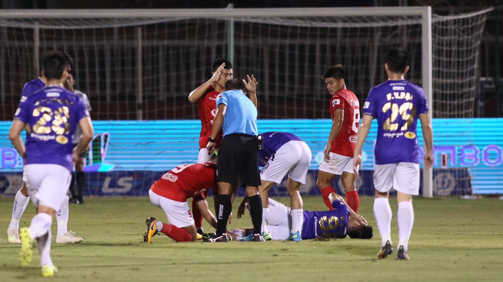 Do Hung Dung Ngo Hoang Thinh Ho Chi Minh Ha Noi V.League 2021