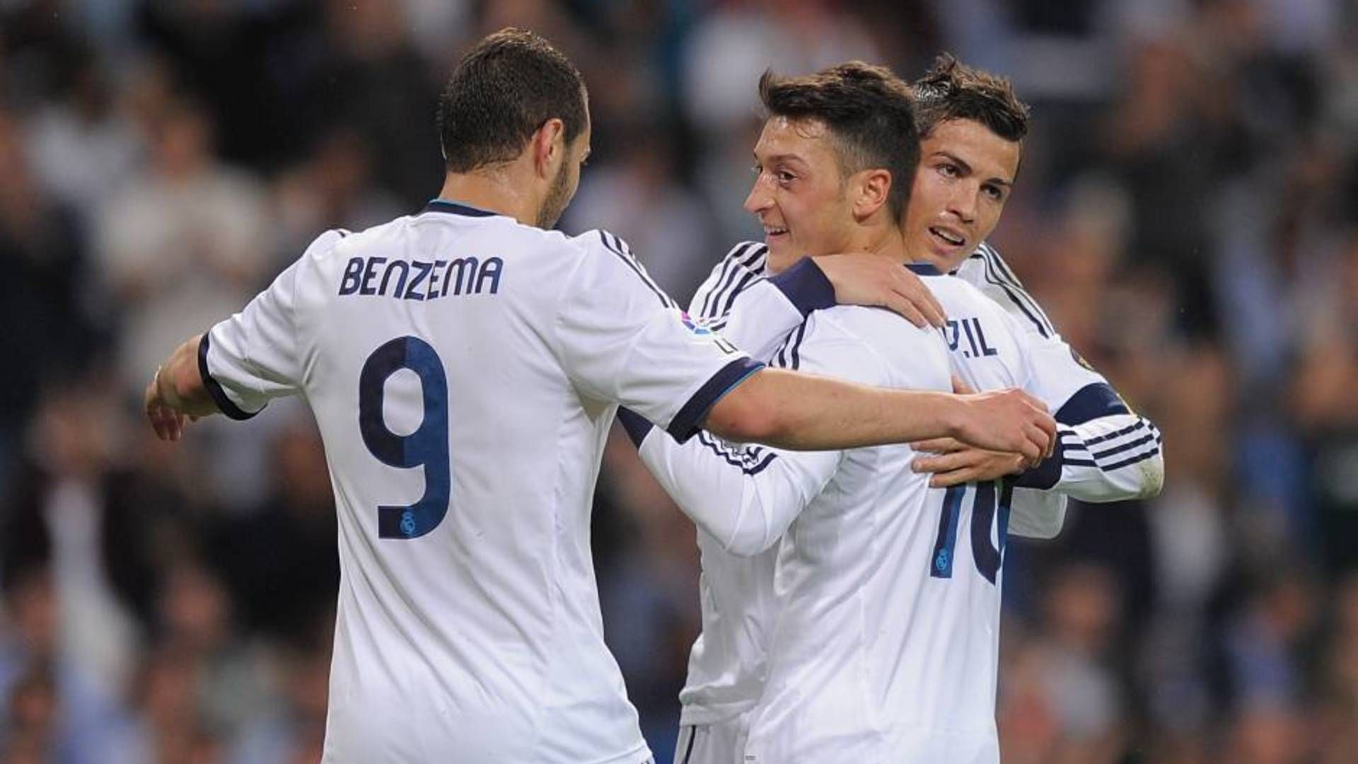 Mesut Özil Karim Benzema Cristiano Ronaldo Real Madrid