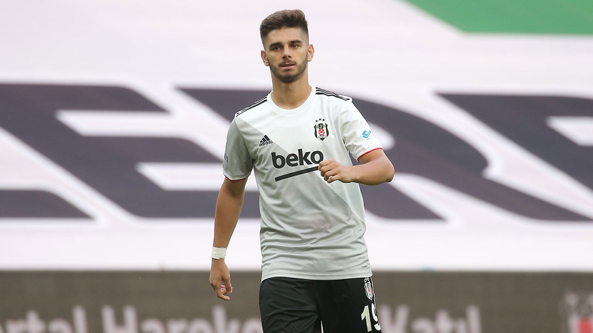 Ajdin Hasic Besiktas 10202020