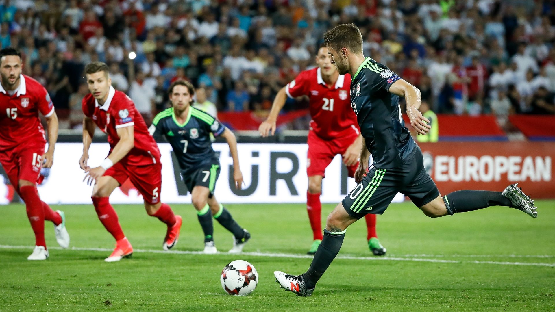Aaron Ramsey Serbia Wales WC Qualyfying Europe 06112017