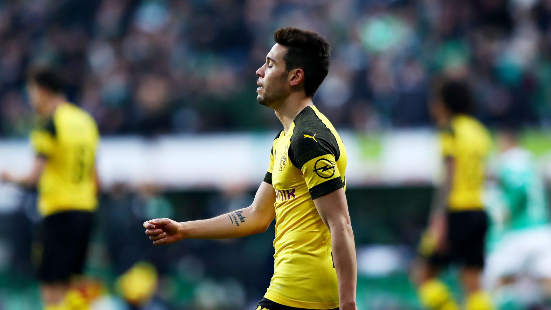 Raphael Guerreiro Borussia Dortmund BVB 04052019