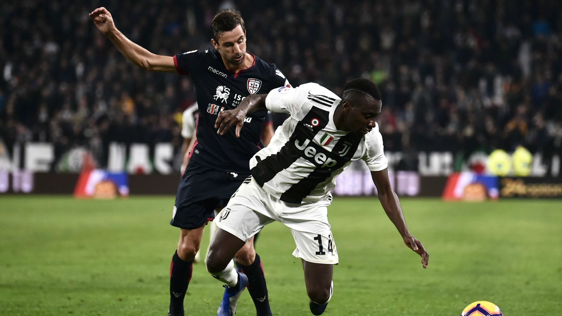 Darijo Srna Blaise Matuidi Juventus Cagliari Serie A 11032018