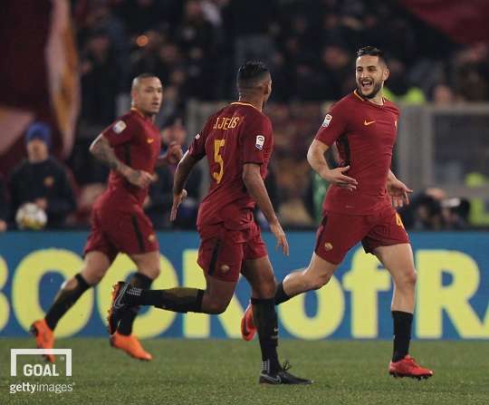 manolas