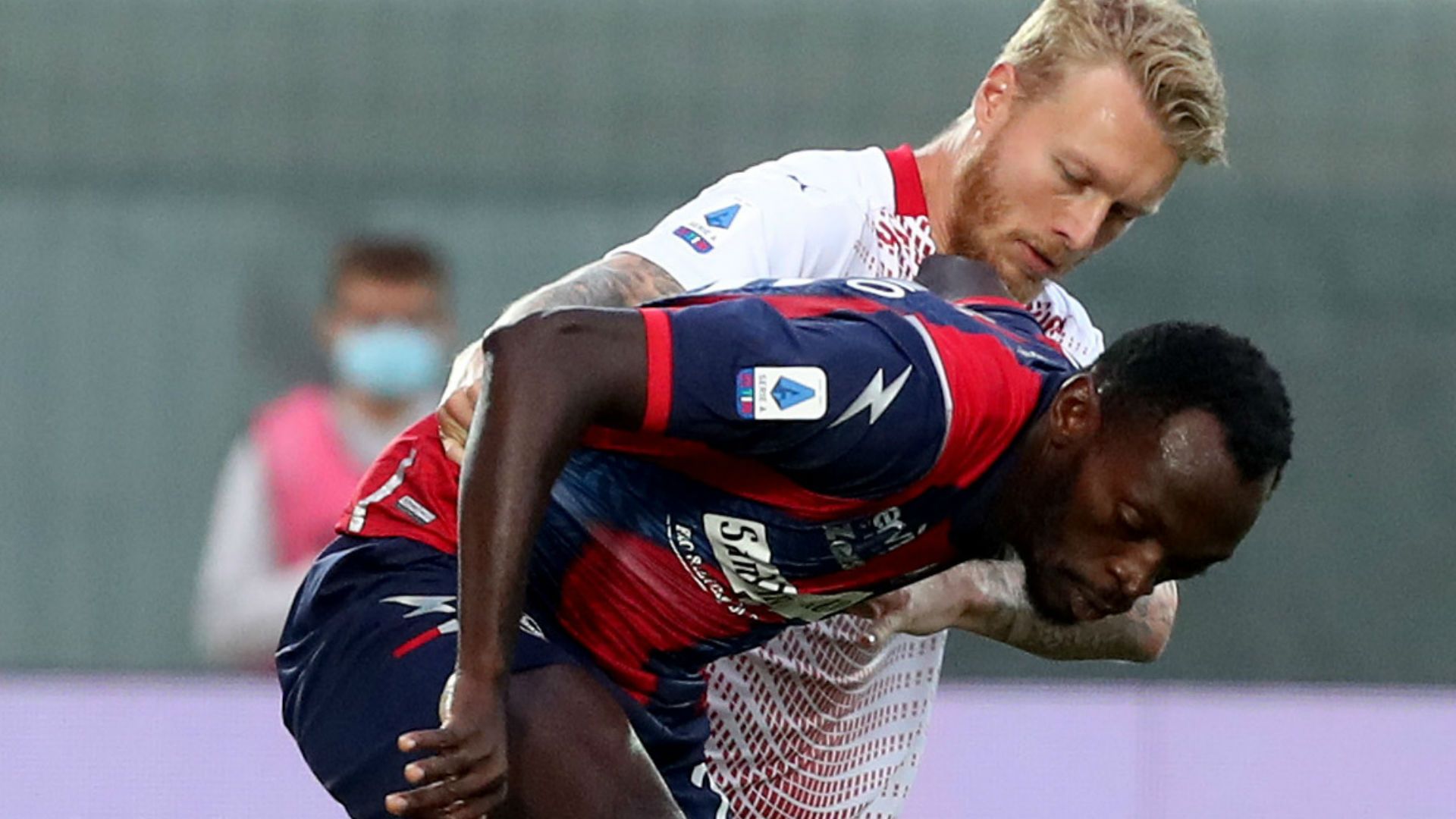 Kjaer Simy Crotone Milan Serie A