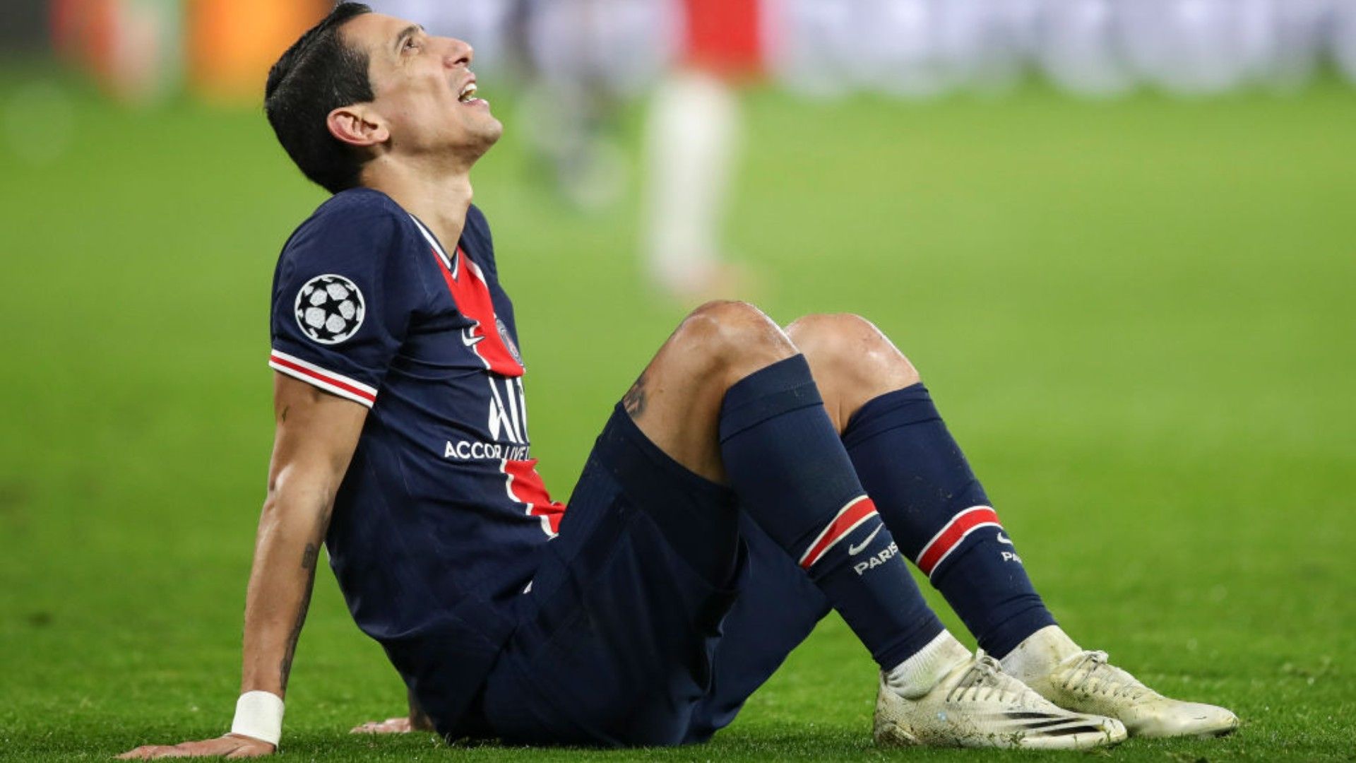 Lesión de Angel Di María fuera del barcelona psg