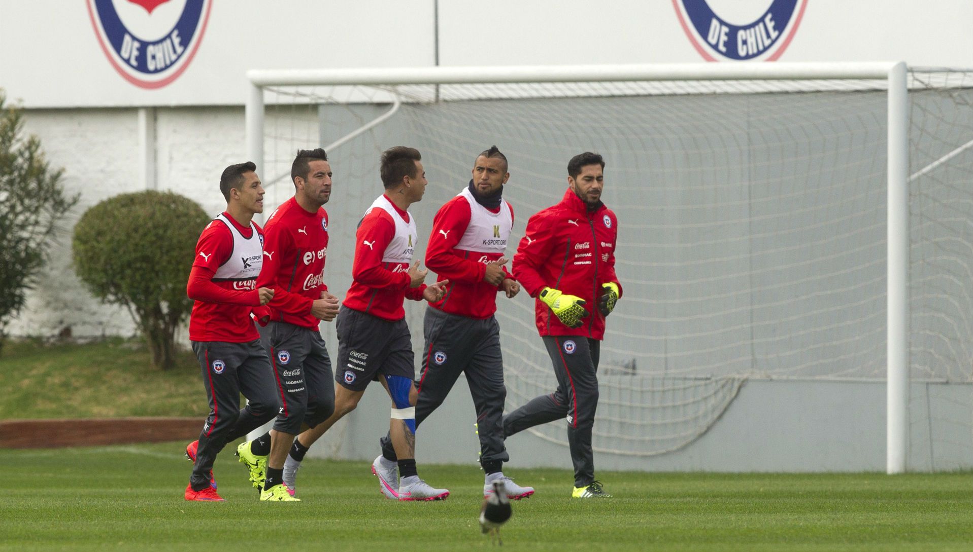 110615 Entrenamiento de Chile