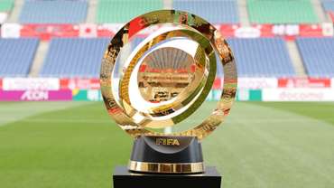 club%20world%20cup%20trophy.jpg