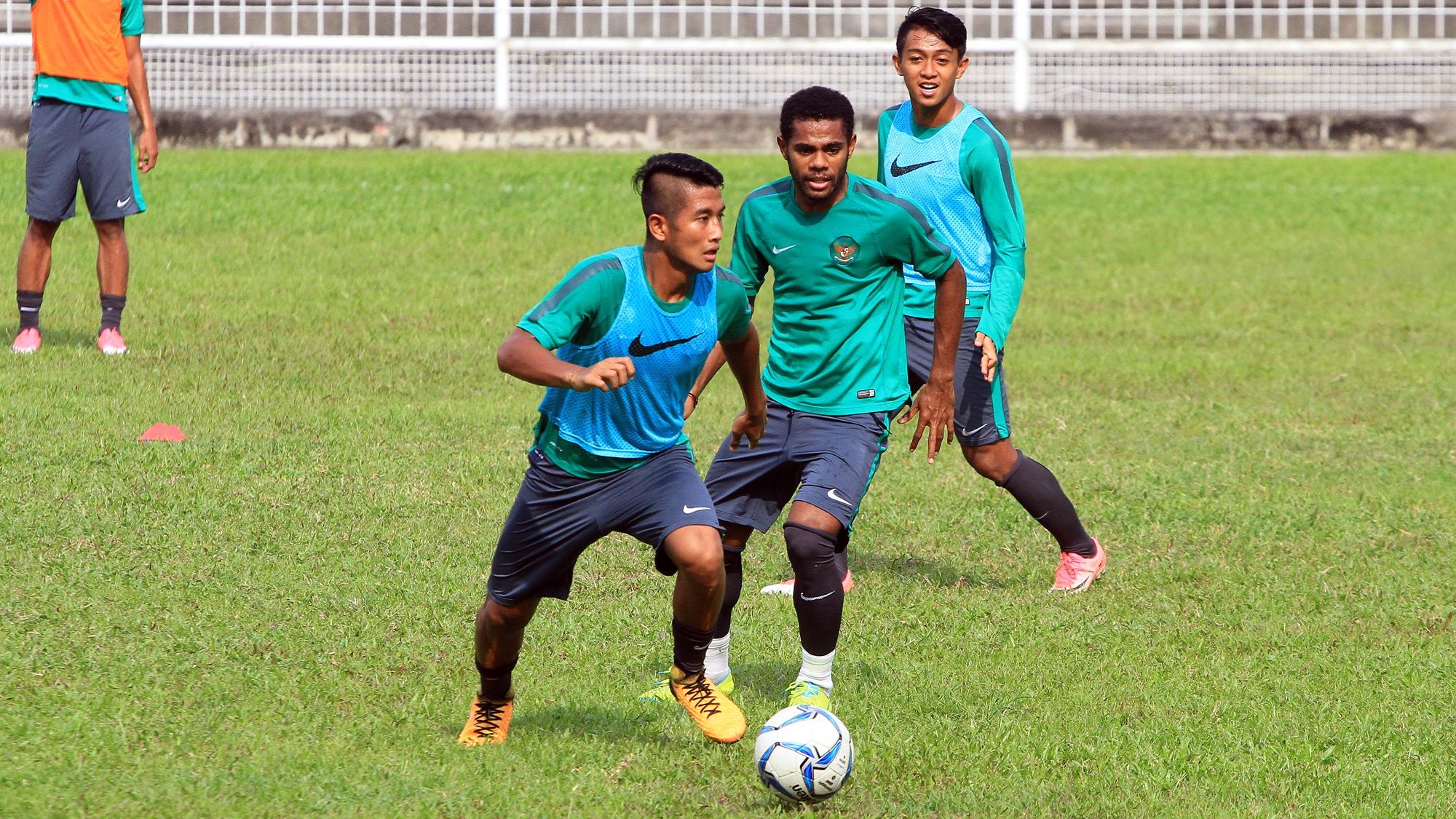 Febri Hariyadi - Latihan Timnas Indonesia