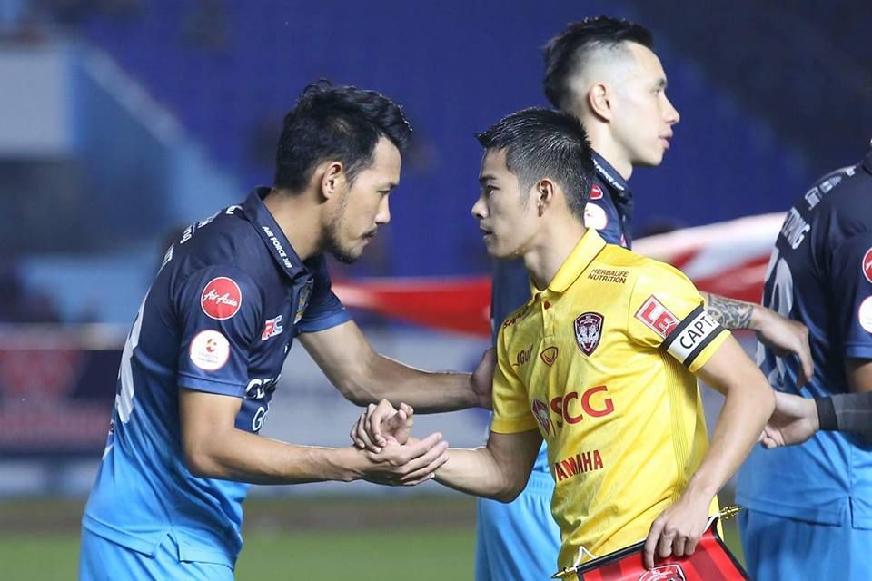 สารัช อยู่เย็น