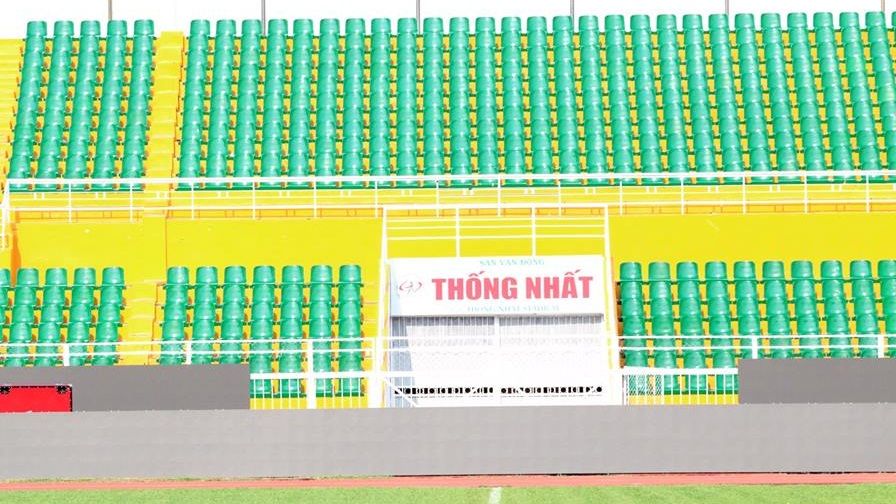 Khán đài sân Thống Nhất V.League 2018