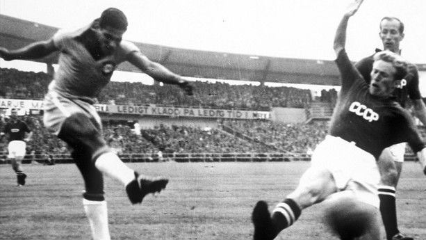 Garrincha Brasil URSS 1958 13072016