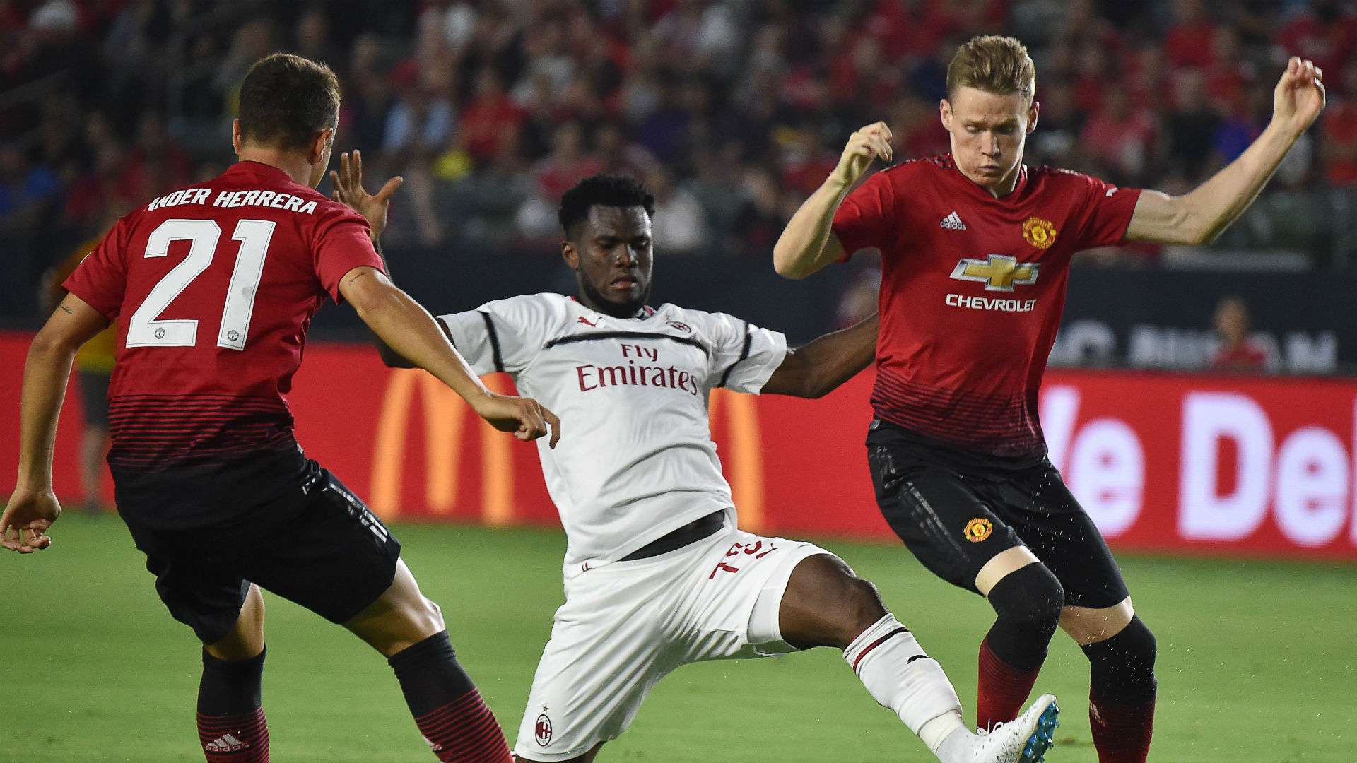 Ander Herrera Scott McTominay Franck Kessie Manchester United A.C. Milan