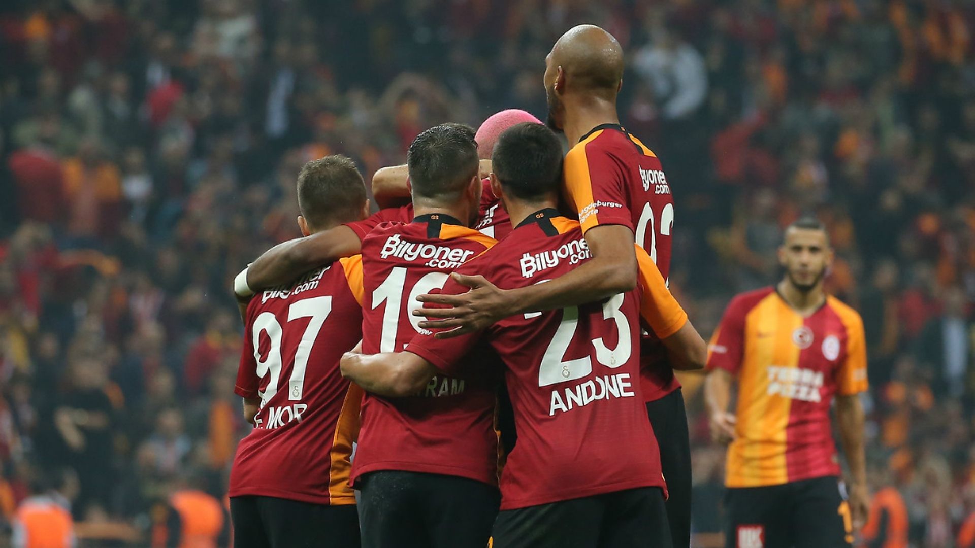 Galatasaray goal celebration 2019