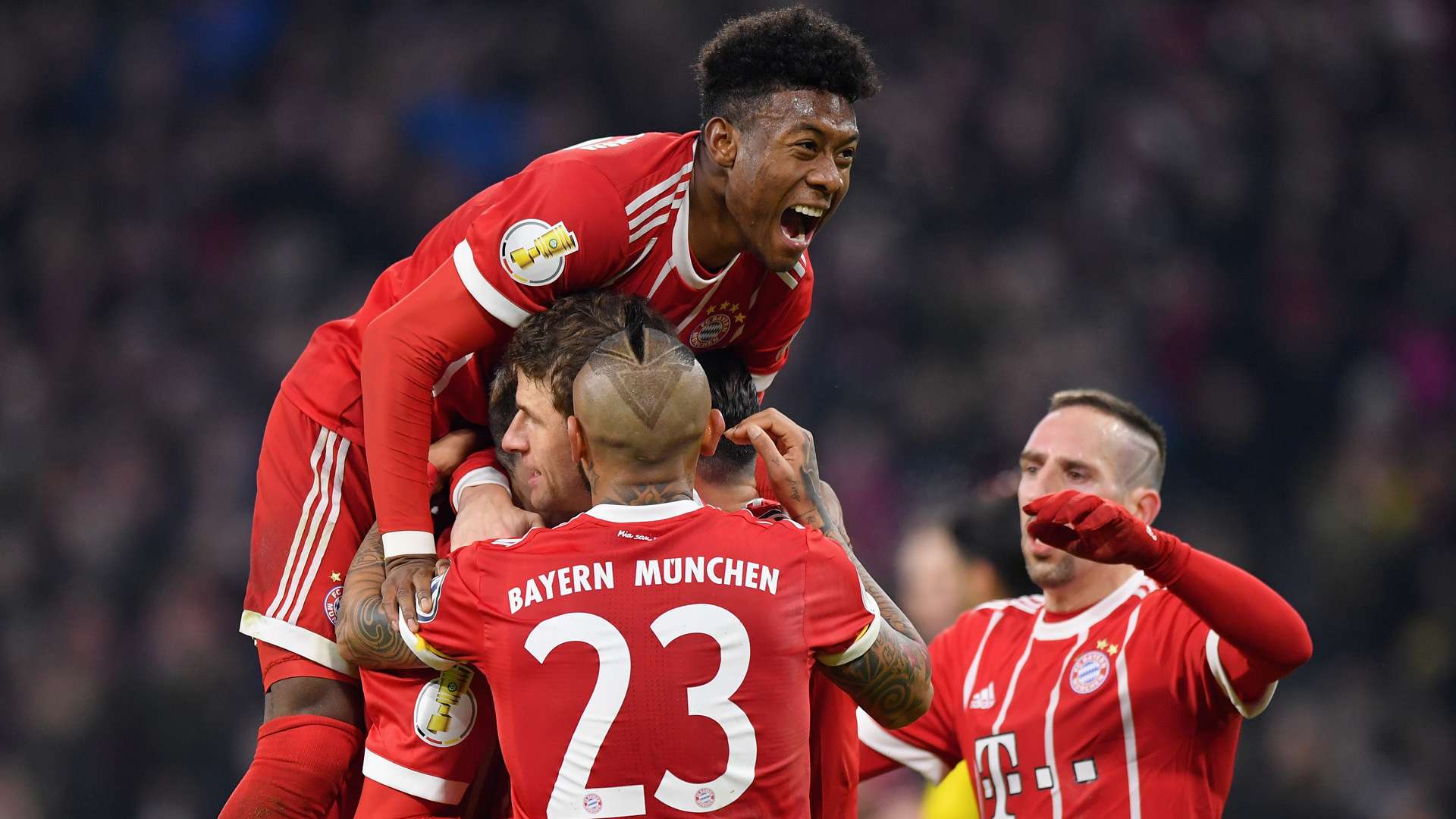 FC Bayern DFB Pokal 1217